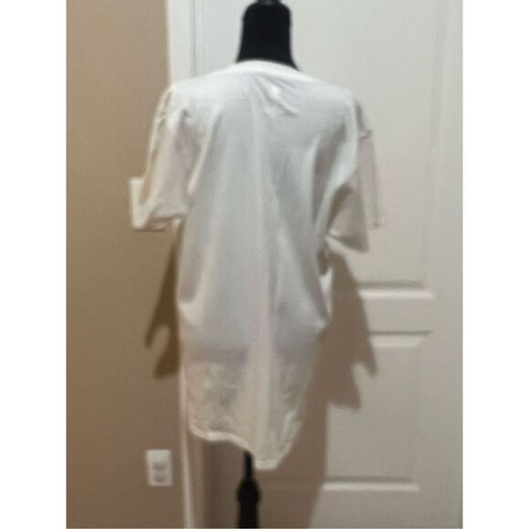 NWT Disney Parks white Mickey Mouse graphic t-shirt - Picture 2 of 7